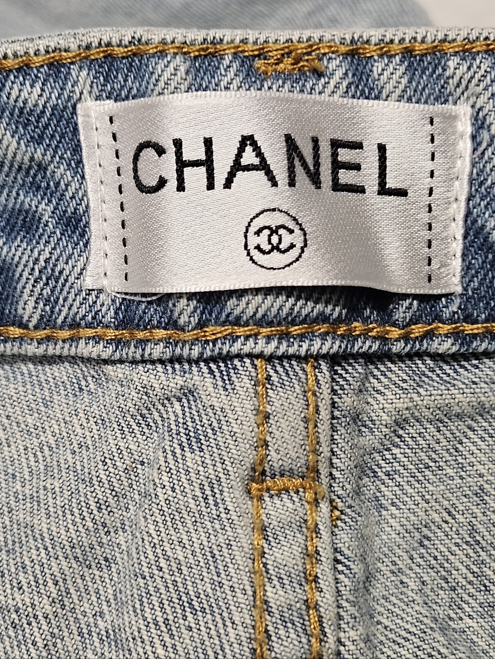 NEW - Light Blue Chanel Inspired CC Skinny Jeans - Sz 38 - Picture 6 of 6